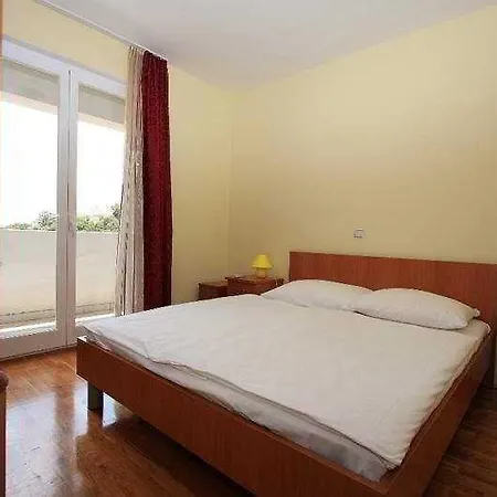 Erna Appartement *